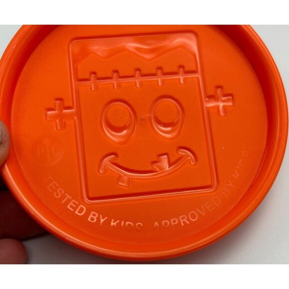 SET OF 7 Pampered Chef #1598 Stackable Halloween Cookie Cutters/Molds - Retired - Picture 4 of 5